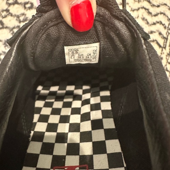 Old Skool Vans - Picture 5 of 5